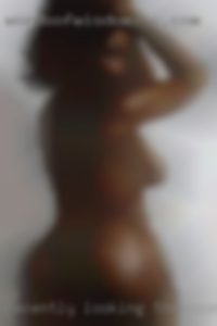 Recently looking threesome available and I mean anything.